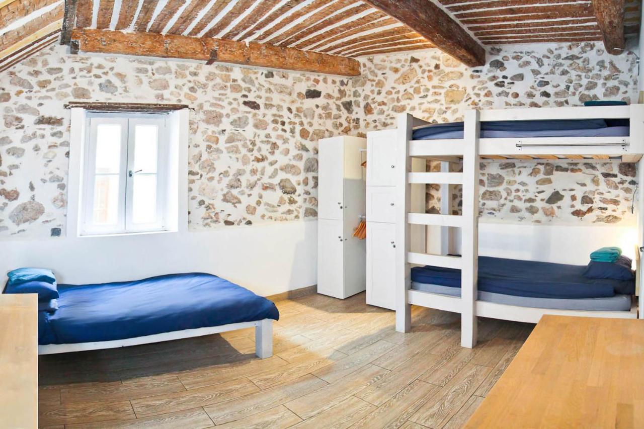 Oasis Hostel Antibes Ngoại thất bức ảnh